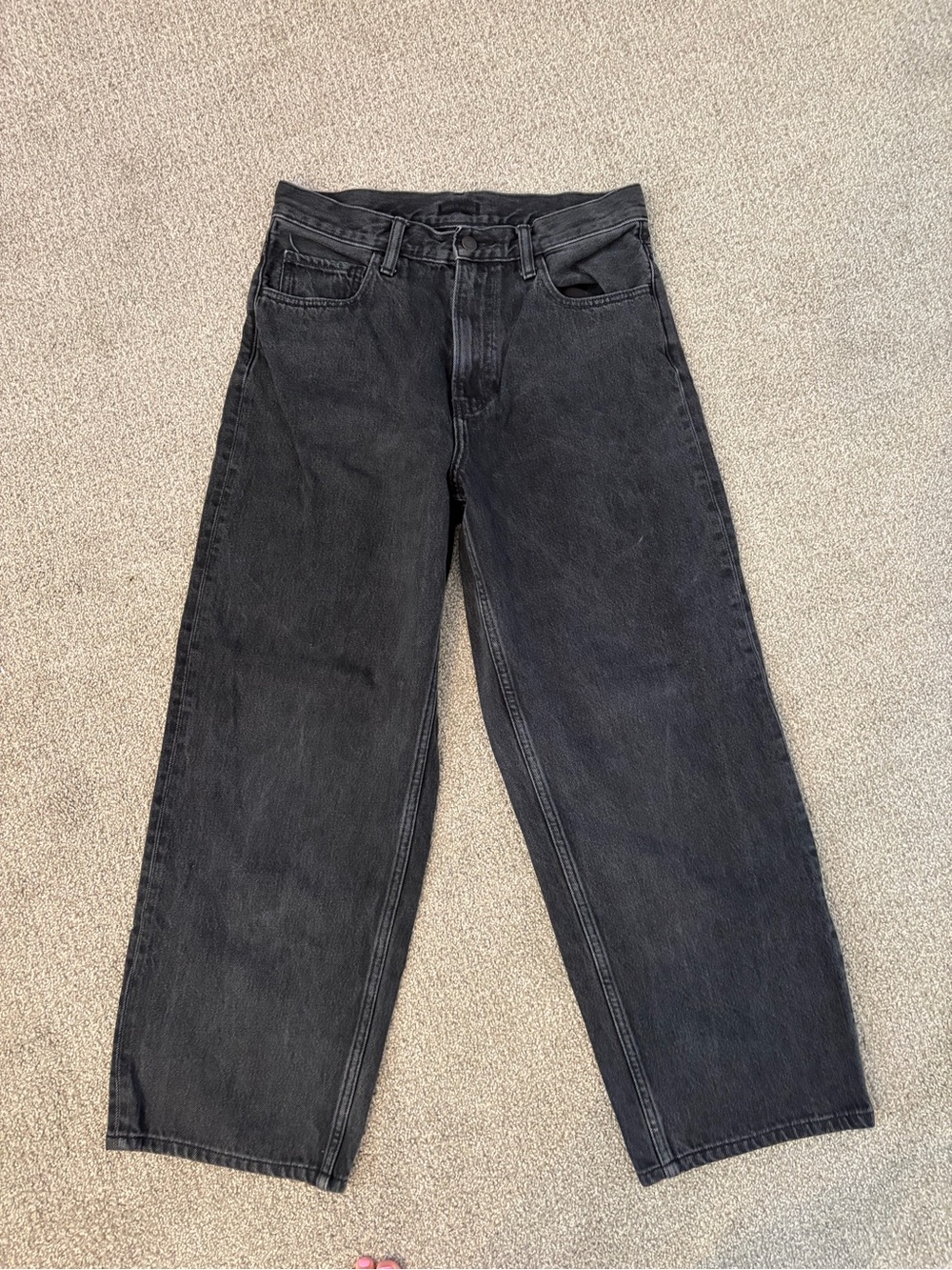 Uniqlo Men's Relaxed Black Jeans